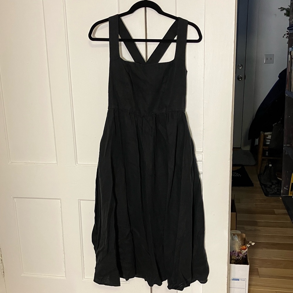 Quince Linen Black Midi Dress